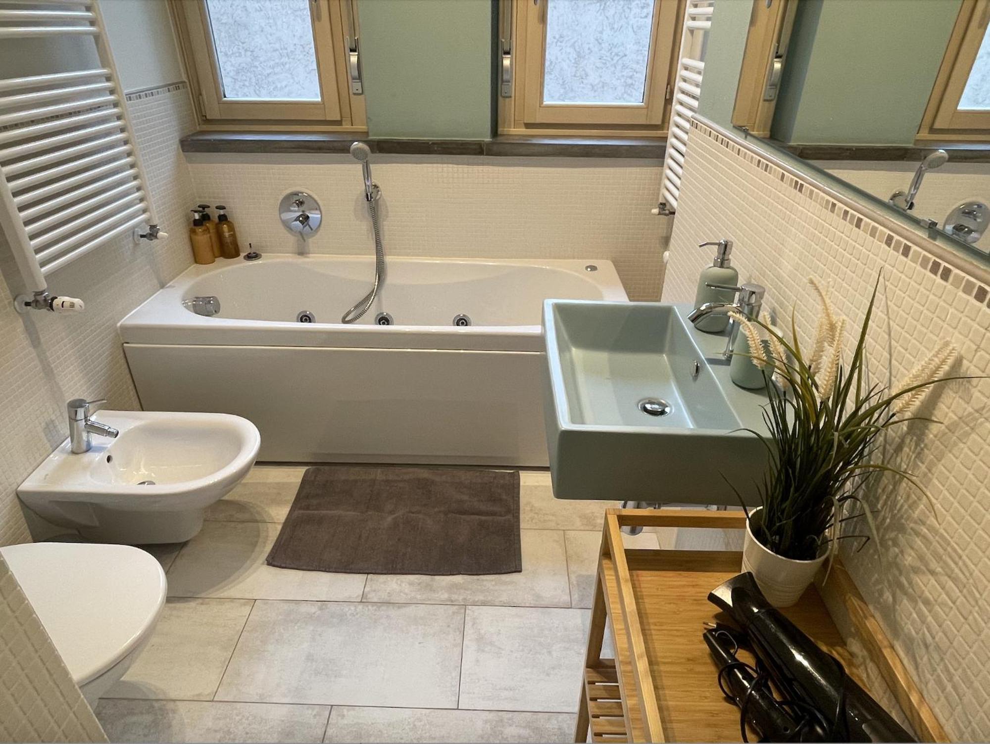 Seriate - Jacuzzi Bath Exterior photo