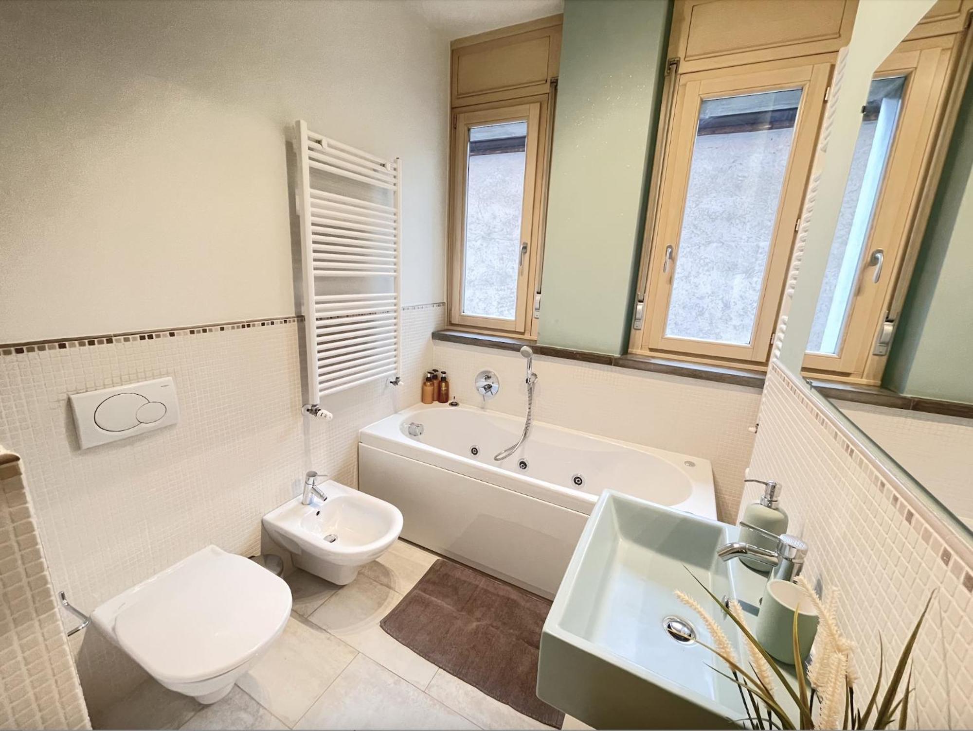 Seriate - Jacuzzi Bath Exterior photo